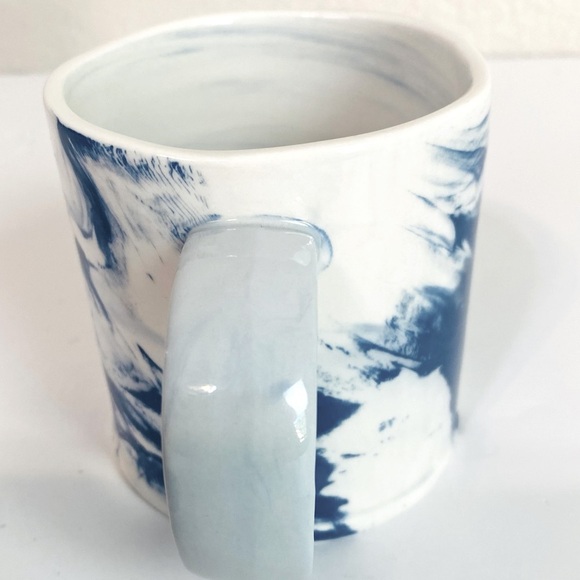Anthropologie Blue Marbled Monogram B Mug 14oz - Picture 4 of 8